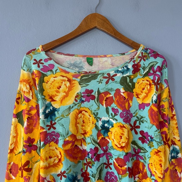 🛑SOLD Farm Rio Long Sleeve Cropped Floral Sweater Size XS - Picture 2 of 7